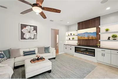 370 12th Ave NW, Naples, FL 34120 - Photo 7