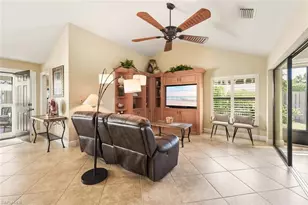 738 Reef Point Cir, Naples, FL 34108 - Photo 11