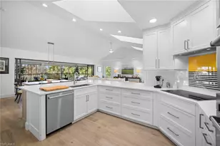 770 Eagle Creek Dr, Naples, FL 34113 - Photo 13