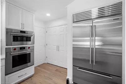 770 Eagle Creek Dr #304, Naples, FL 34113 - Photo 15