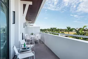 101 8th St S, Naples, FL 34102 - Photo 7