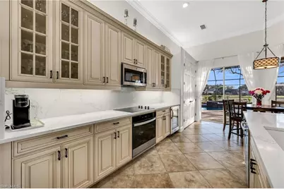 12080 Wicklow Ln, Naples, FL 34120 - Photo 5