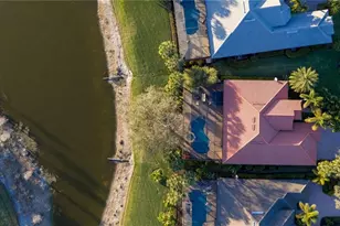 12080 Wicklow Ln, Naples, FL 34120 - Photo 13