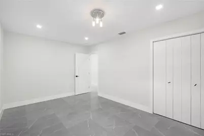 47 River Ct, Naples, FL 34110 - Photo 23