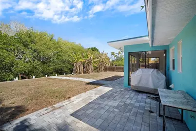 47 River Ct, Naples, FL 34110 - Photo 37