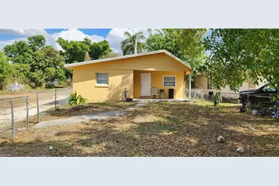 1423 Lura Ave, Fort Myers, FL 33916 - Photo 1