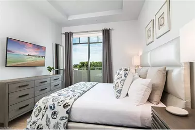 101 8th St S #302, Naples, FL 34102 - Photo 7