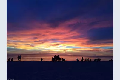 101 8th St S #302, Naples, FL 34102 - Photo 15