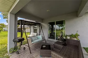 1013 NE 15th St, Cape Coral, FL 33909 - Photo 23