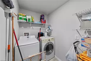 1013 NE 15th St, Cape Coral, FL 33909 - Photo 21