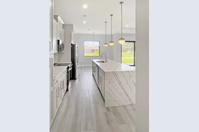 1029 Apple Ave, Lehigh Acres, FL 33971 - Photo 7