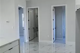 1009/1011 NE 15th Ln, Cape Coral, FL 33909 - Photo 35