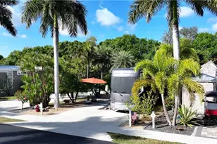 5118 Cypress Trail Resort Cir, Fort Myers, FL 33905 - Photo 3