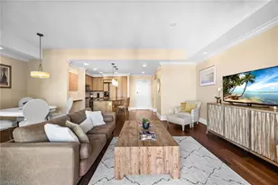 9123 Strada Pl, Naples, FL 34108 - Photo 7