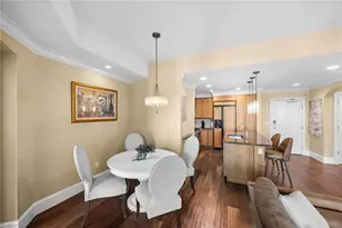 9123 Strada Pl, Naples, FL 34108 - Photo 9