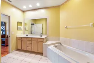8490 Danbury Blvd, Naples, FL 34120 - Photo 17