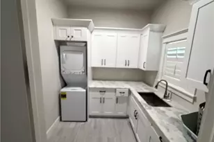 13149 Golden Palms Circle, Fort Myers, FL 33913 - Photo 5