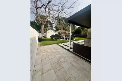 733 Pine Cone Ln, Naples, FL 34104 - Photo 39