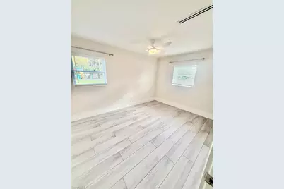 733 Pine Cone Ln, Naples, FL 34104 - Photo 25