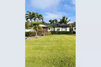 733 Pine Cone Ln, Naples, FL 34104 - Photo 1