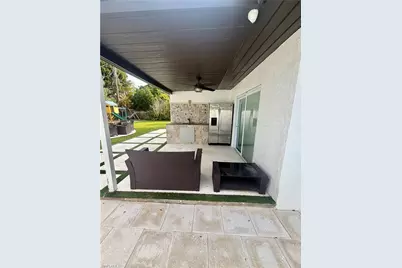 733 Pine Cone Ln, Naples, FL 34104 - Photo 29