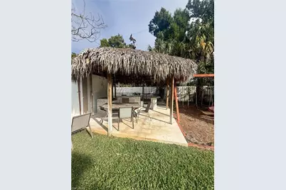 733 Pine Cone Ln, Naples, FL 34104 - Photo 35