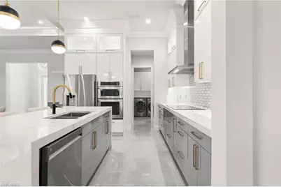 3234 10th Ave NE, Naples, FL 34120 - Photo 9