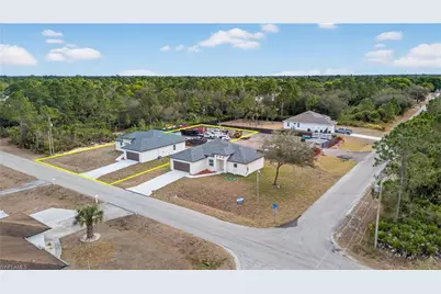 1402 E 7th St, Lehigh Acres, FL 33972 - Photo 35