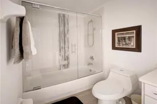 5758 Lago Villaggio Way, Naples, FL 34104 - Photo 37