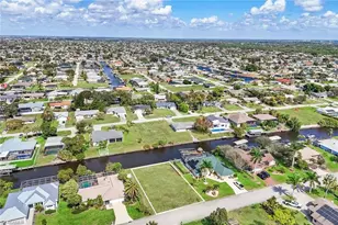 2005 Ottersrest Ln, Cape Coral, FL 33990 - Photo 19