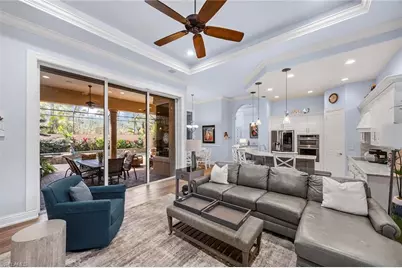 8890 Shenendoah Cir, Naples, FL 34113 - Photo 11