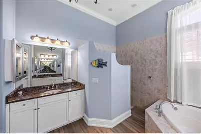 8890 Shenendoah Cir, Naples, FL 34113 - Photo 19