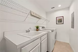 6820 Sterling Greens Pl, Naples, FL 34104 - Photo 27