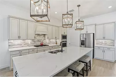 1821 Amador Ct, Naples, FL 34120 - Photo 11