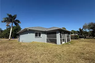 921 Jarmilla Ln, Fort Myers, FL 33905 - Photo 21