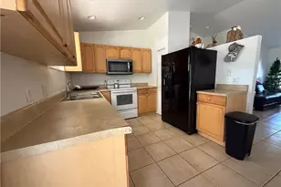 921 Jarmilla Ln, Fort Myers, FL 33905 - Photo 19