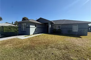 921 Jarmilla Ln, Fort Myers, FL 33905 - Photo 1