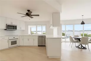 1535 Dolphin Ln, Naples, FL 34102 - Photo 19