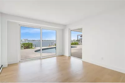 1535 Dolphin Ln, Naples, FL 34102 - Photo 23