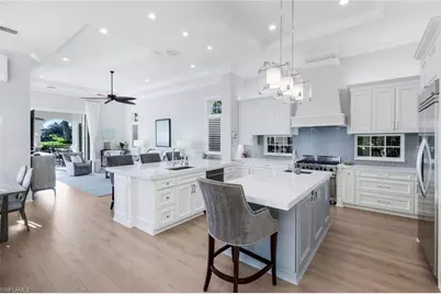 1561 Marsh Wren Ln, Naples, FL 34105 - Photo 15