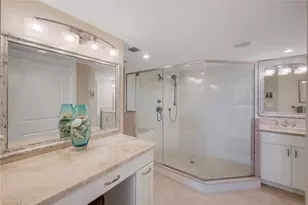 4451 Gulf Shore Blvd N, Naples, FL 34103 - Photo 19