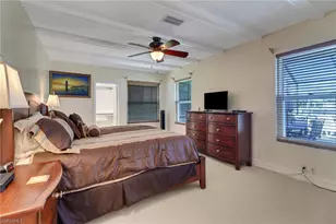 562 Goldcoast Ct, Marco Island, FL 34145 - Photo 11