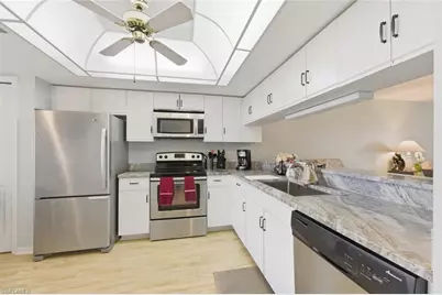 7300 Saint Ives Way #5109, Naples, FL 34104 - Photo 11