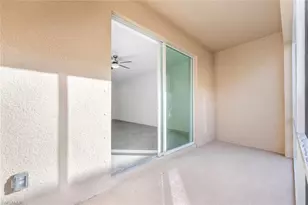 2827 Blossom Wy, Naples, FL 34120 - Photo 17