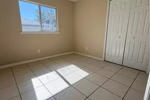 4644 Golfview Blvd, Lehigh Acres, FL 33973 - Photo 7