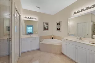 3993 Bishopwood Ct E, Naples, FL 34114 - Photo 11