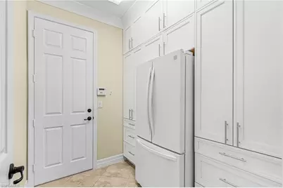 11715 Oakwood Preserve Pl, Fort Myers, FL 33913 - Photo 7