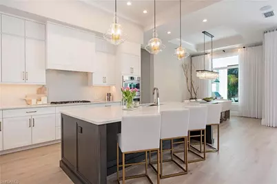 6830 Mangrove Ave, Naples, FL 34109 - Photo 13