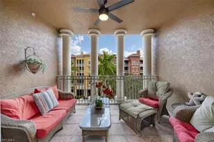 410 Bayfront Pl, Naples, FL 34102 - Photo 11