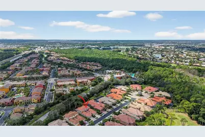 8534 Chase Preserve Dr, Naples, FL 34113 - Photo 39